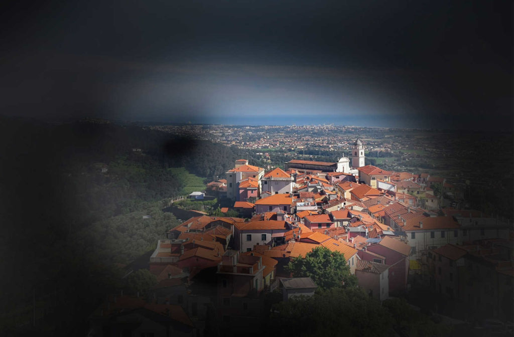 A tunnel vision view of buildings displaying what vision can look like for people with glaucoma