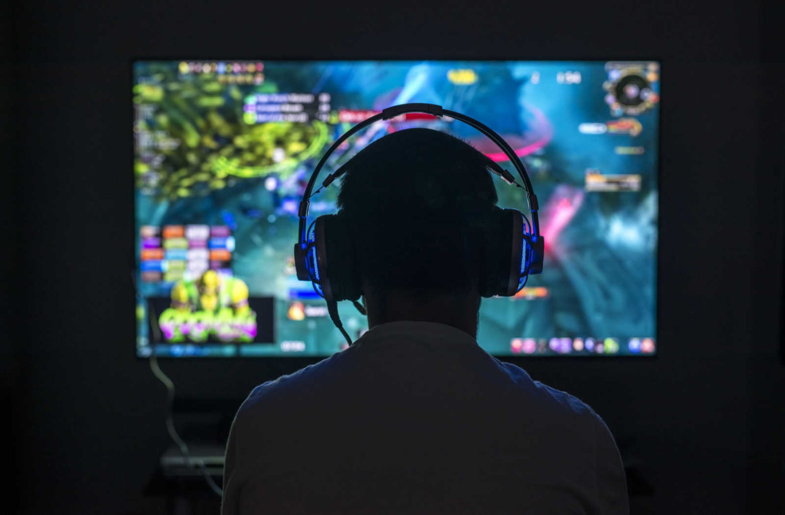 10 Reasons Why Playing Video Games is Good for Your Brain - Record Head